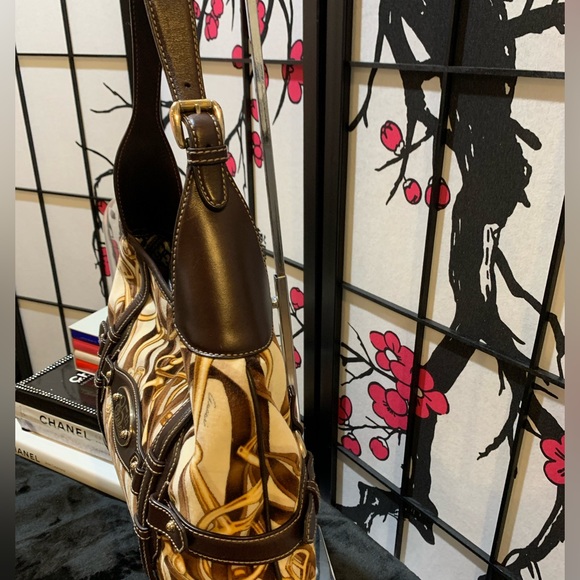 Gorgeous in EUC Gucci 85th anniversary hobo.Limited edition.Soft velvet💖‼️ - Picture 2 of 8